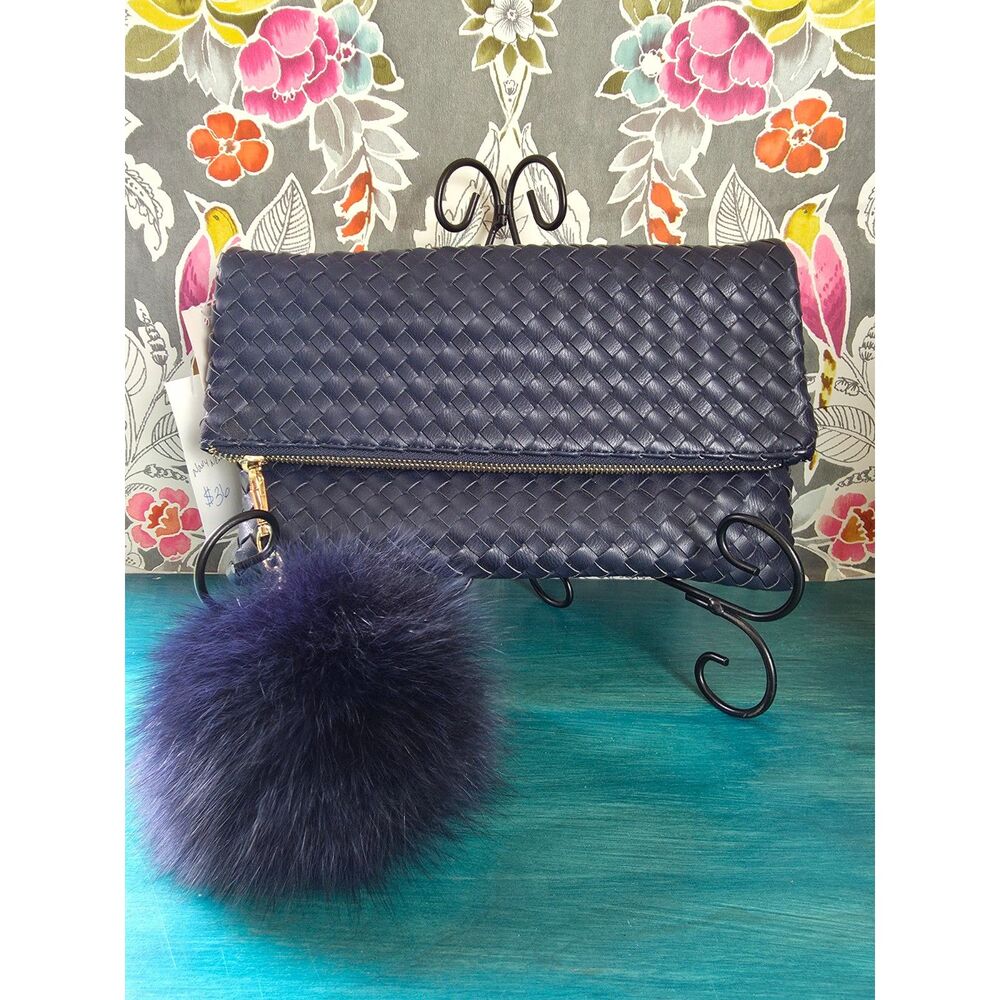 NWT Unbranded Faux Leather Foldover Clutch with Chain Shoulder Strap